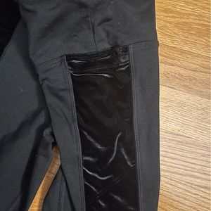 PINK VELVET VS Cozy Fleece Lined Velvet Stripe Black Legging w Pockets S